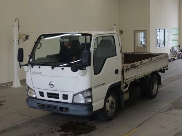 Nissan Atlas  с аукциона в Японии