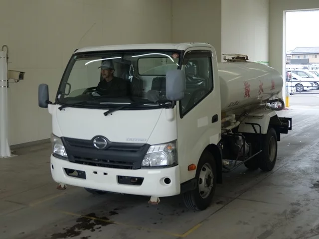 Hino Dutro  с аукциона в Японии