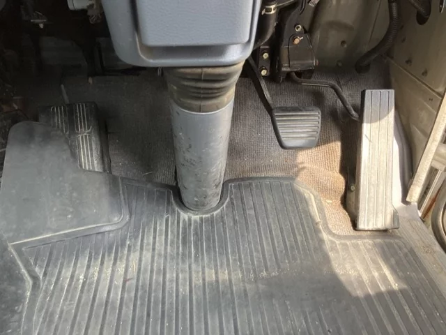 Mitsubishi Fuso Canter  с аукциона в Японии