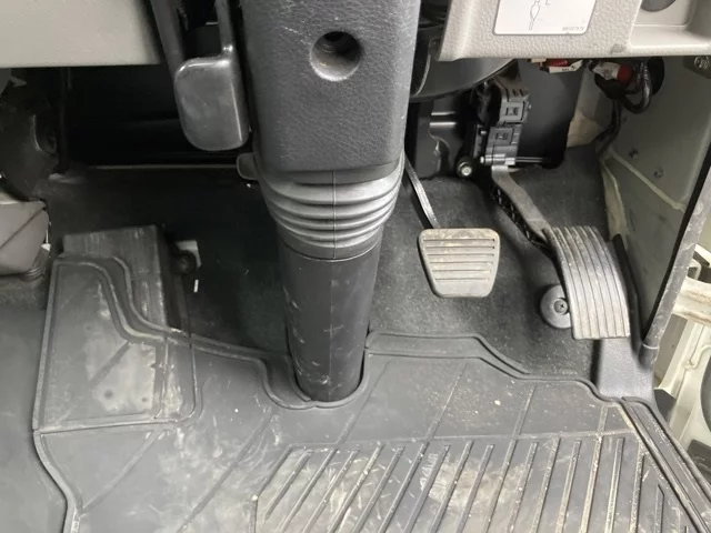 Mitsubishi Fuso Canter  с аукциона в Японии