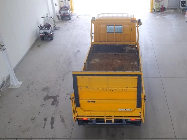 Mitsubishi Fuso Canter  с аукциона в Японии