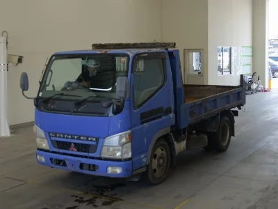 Mitsubishi Fuso Canter