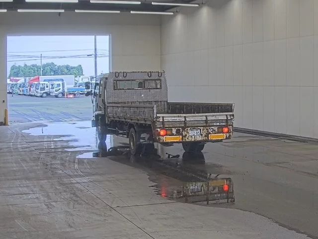 Isuzu Forward  с аукциона в Японии