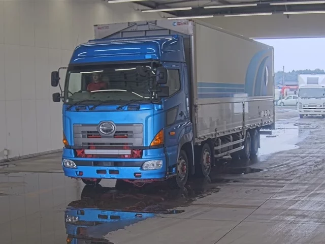 Hino Profia  с аукциона в Японии