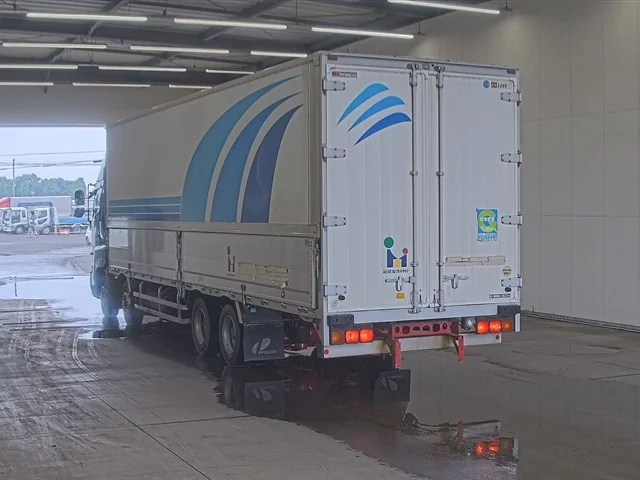 Hino Profia  с аукциона в Японии