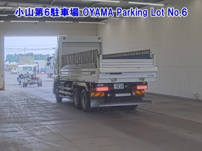 Hino Profia