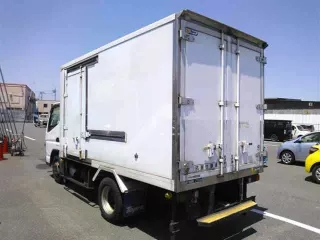 Mitsubishi Fuso Canter