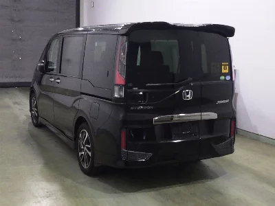 Honda STEPWGN SPADA