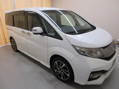 Honda STEPWGN SPADA