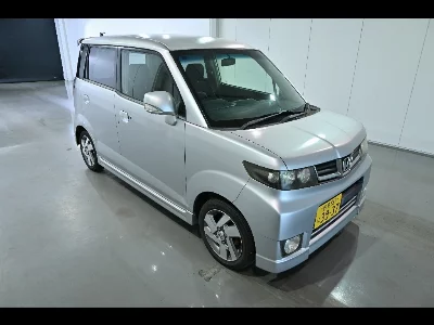 Honda ZEST SPARK