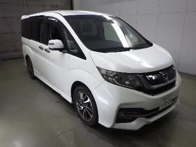 Honda STEPWGN SPADA