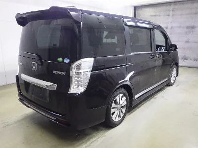 Honda STEPWGN SPADA