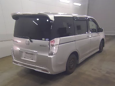 Honda STEPWGN SPADA