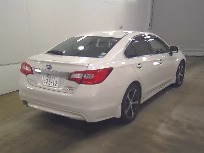 Subaru Legacy B4