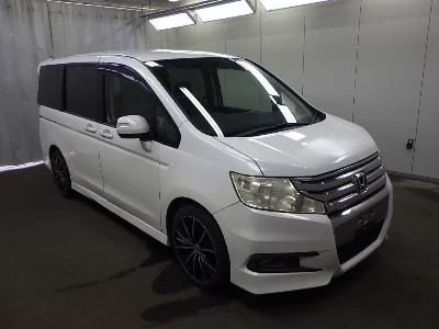 Honda STEPWGN SPADA