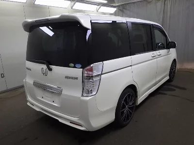 Honda STEPWGN SPADA