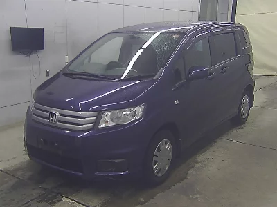Honda Freed Spike