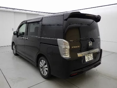 Honda STEPWGN SPADA