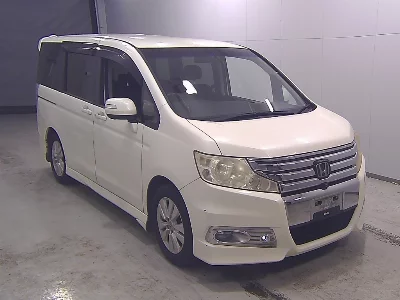 Honda STEPWGN SPADA