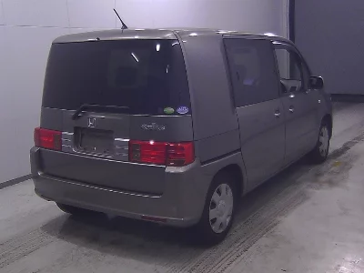 Honda Mobilio Spike