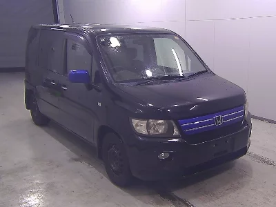 Honda Mobilio Spike