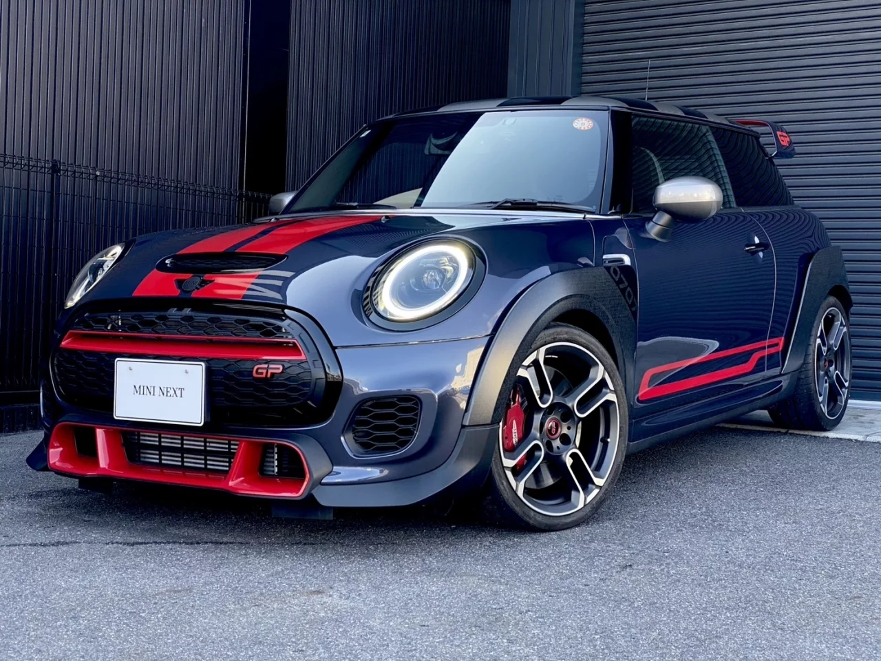 Mini  MINI  с аукциона в Японии
