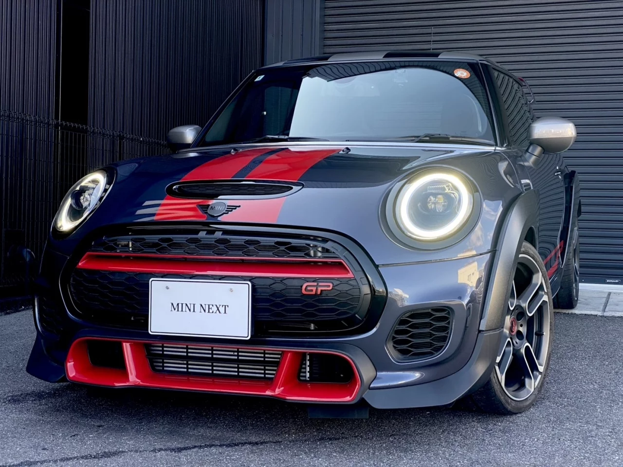 Mini  MINI  с аукциона в Японии