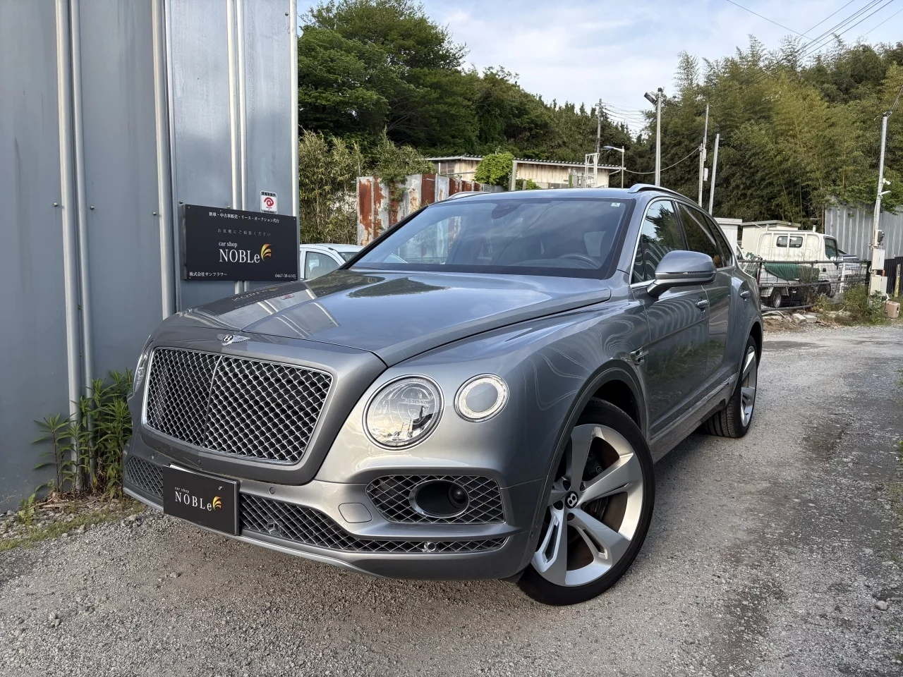 Bentley Bentayga  с аукциона в Японии
