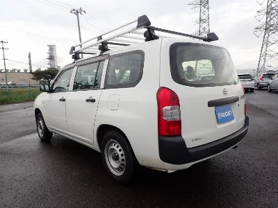 Toyota SUCCEED VAN