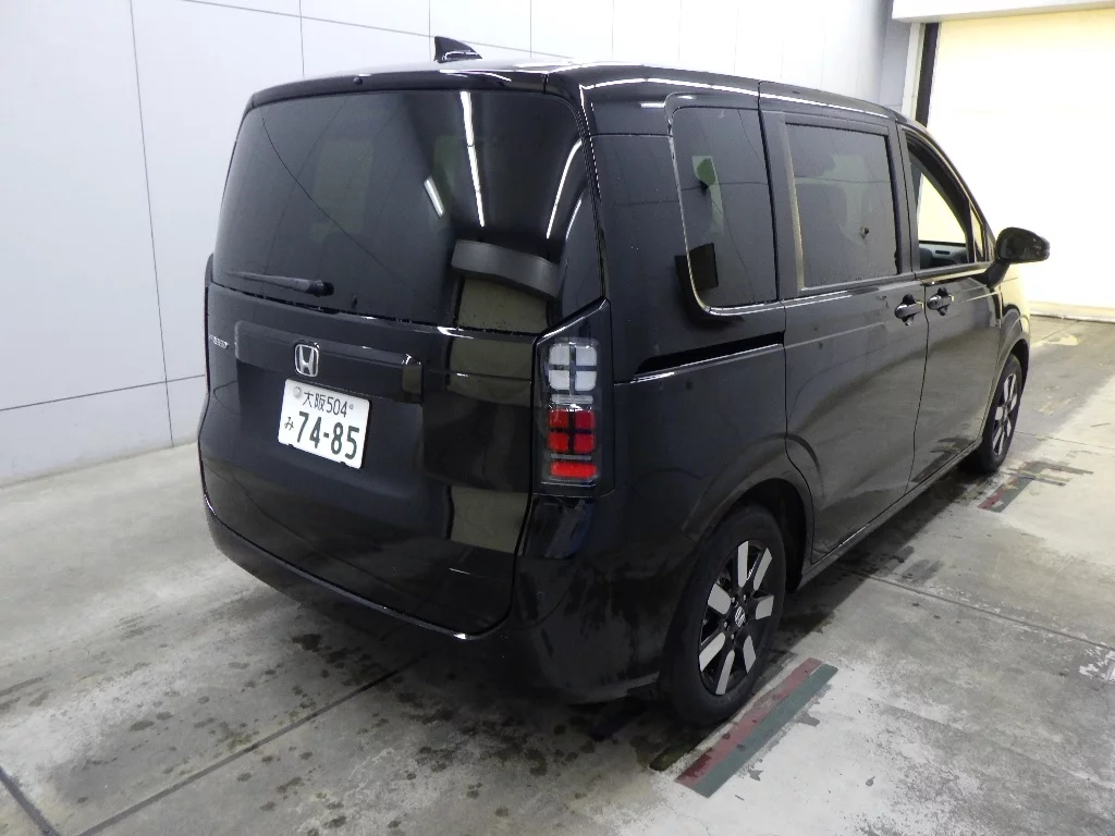 Honda Freed  с аукциона в Японии