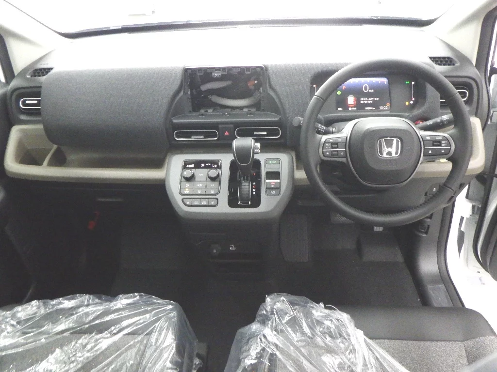 Honda Freed  с аукциона в Японии