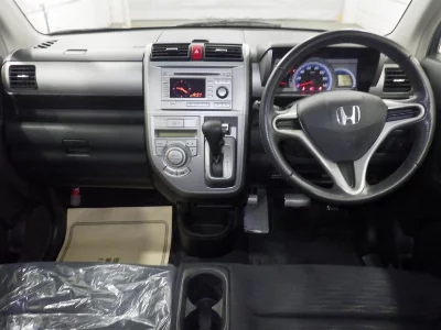 Honda ZEST SPARK