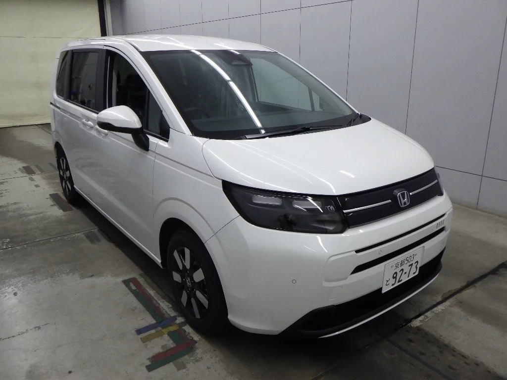 Honda Freed  с аукциона в Японии