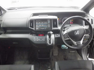 Honda STEPWGN SPADA