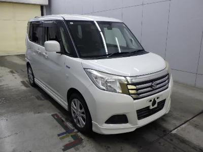 Suzuki Solio