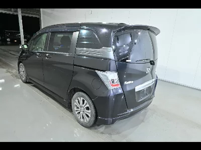 Honda Freed Spike