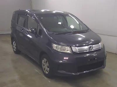 Honda Freed Spike
