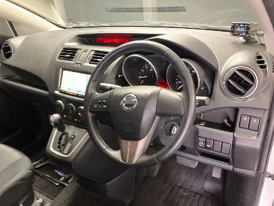 Nissan Lafesta
