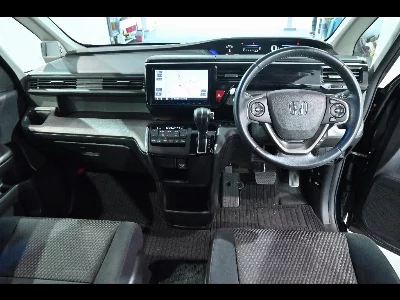 Honda STEPWGN SPADA