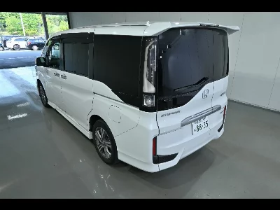 Honda STEPWGN SPADA