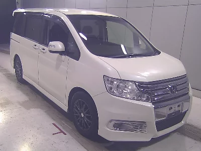 Honda STEPWGN SPADA