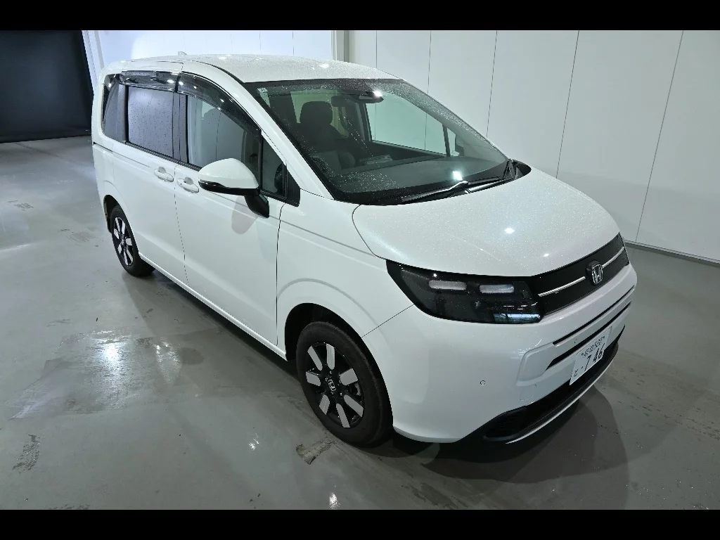 Honda Freed  с аукциона в Японии