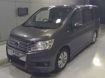 Honda STEPWGN SPADA