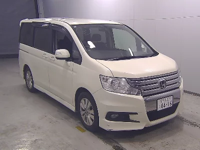 Honda STEPWGN SPADA