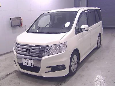 Honda STEPWGN SPADA