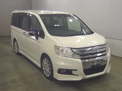 Honda STEPWGN SPADA
