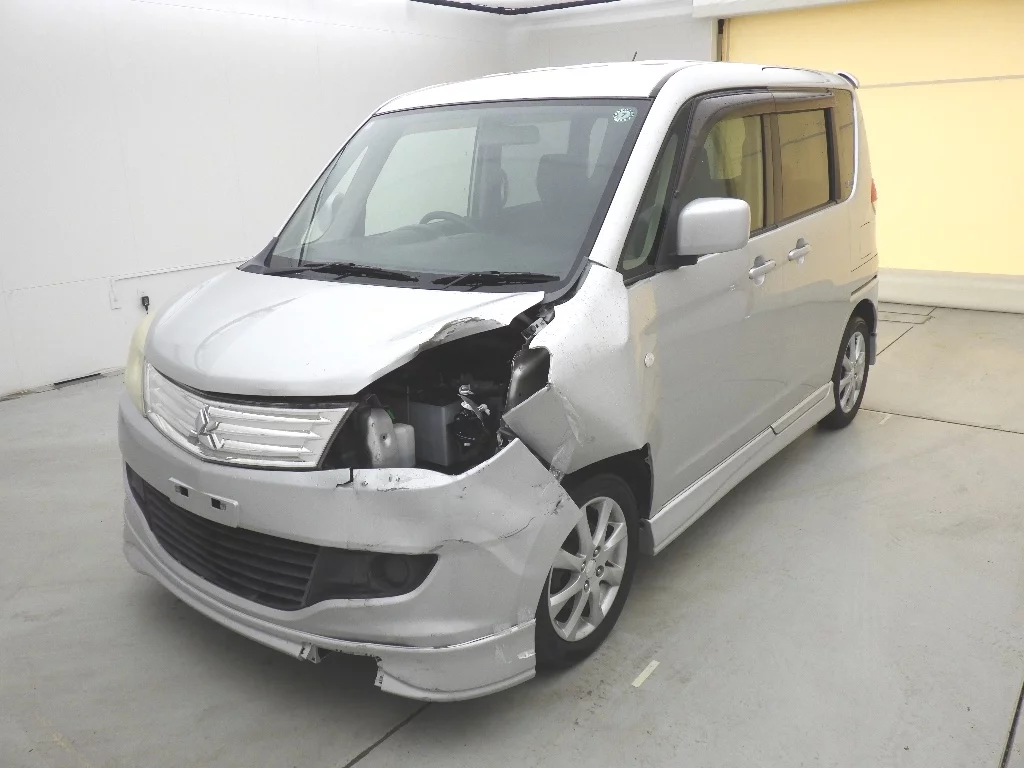 Mitsubishi Delica D:2  с аукциона в Японии