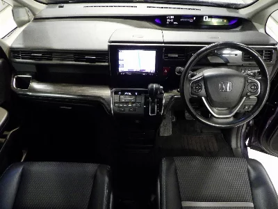 Honda STEPWGN SPADA