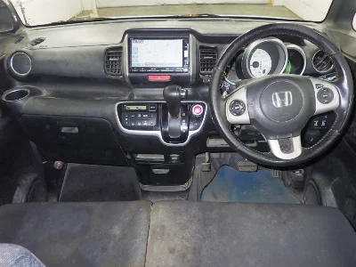 Honda N-Box+