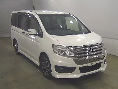 Honda STEPWGN SPADA